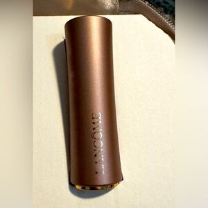 L'ABSOLU ROUGE INTIMATTE SOFT MATTE LIPSTICK - Unspoken Feelings